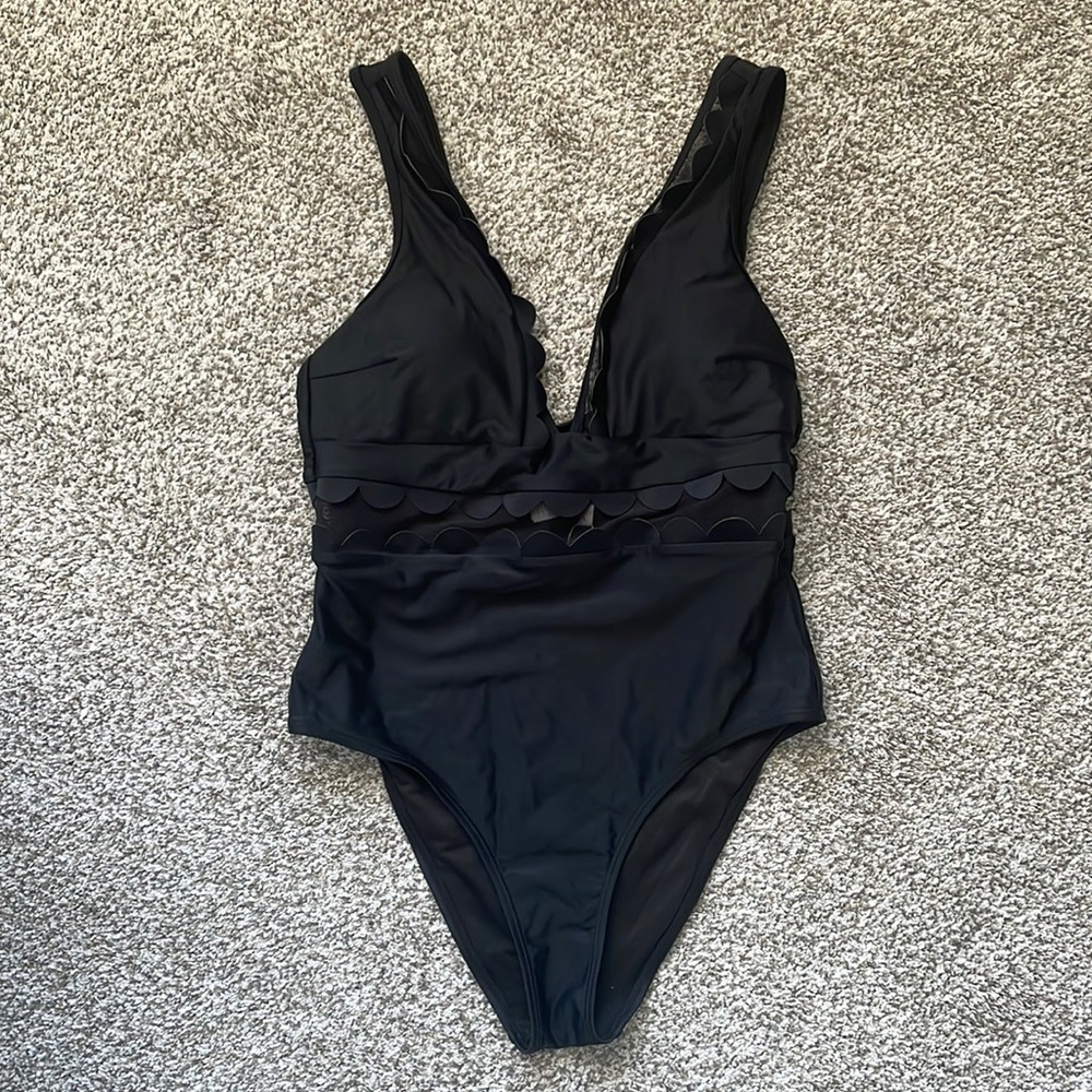Cupshe Scalloped Mesh One Piece Swimsuit